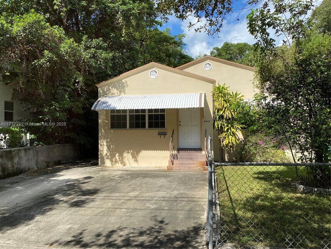 Foto principal - 2613 Inagua Ave