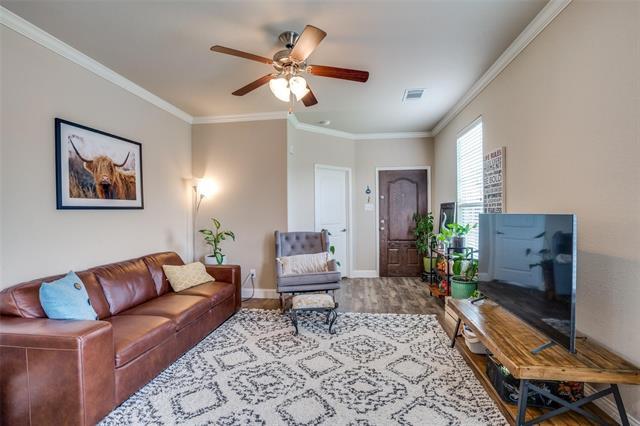 Foto del edificio - 4944 Stray Creek Ln