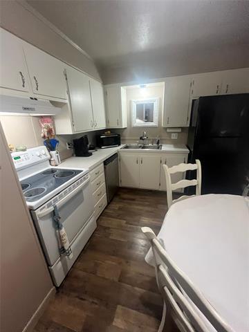 Building Photo - 2518 Campus