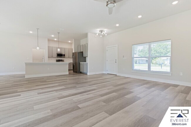 Foto del edificio - 17 Prestwick Ln