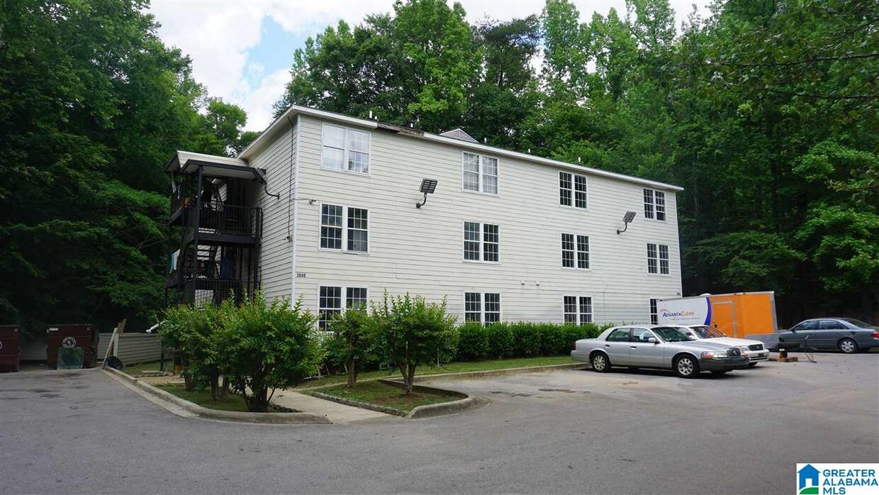 Primary Photo - 3840 Coalburg Rd