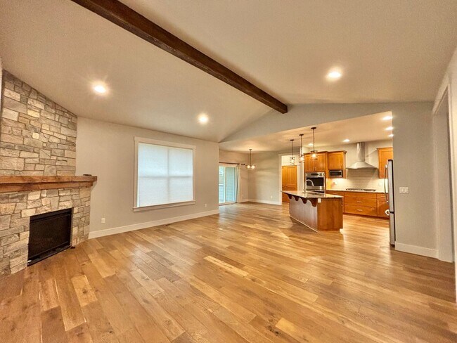 Foto del edificio - Gorgeous Prineville Home