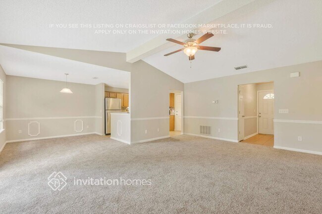 Foto del edificio - 7798 Collins Ridge Blvd