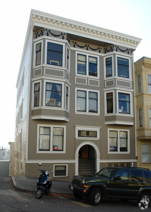Primary Photo - 515 Greenwich St