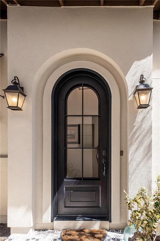 Foto del edificio - 304 Honey Creek Ct