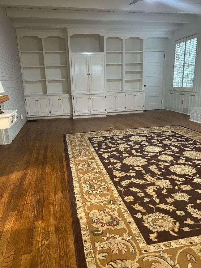 Foto del edificio - 1679 S Milledge Ave