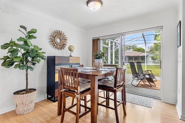 Foto del edificio - 6190 36th Ave N