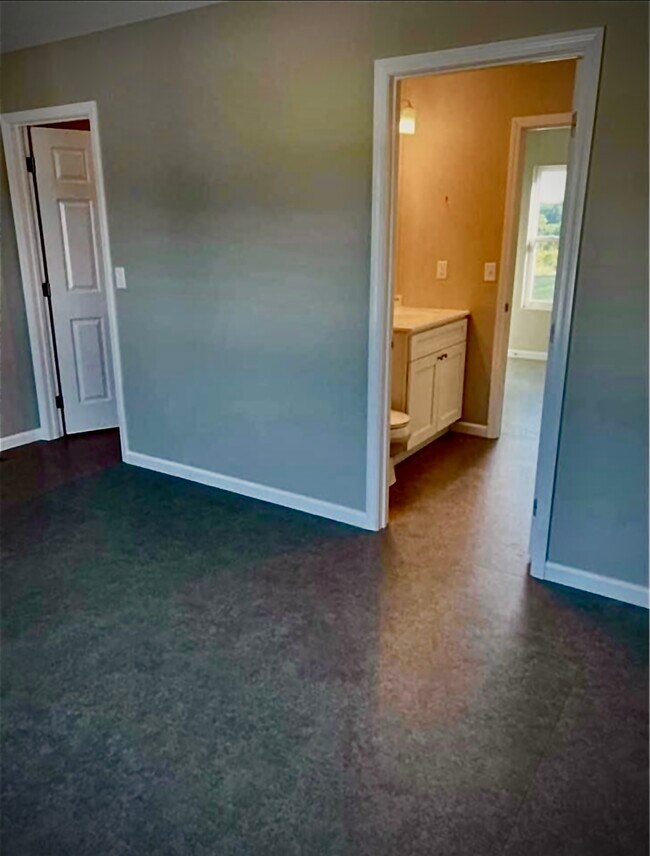 211 Cane Creek Ln, Jackson, MO 63755 Townhome Rentals in Jackson MO