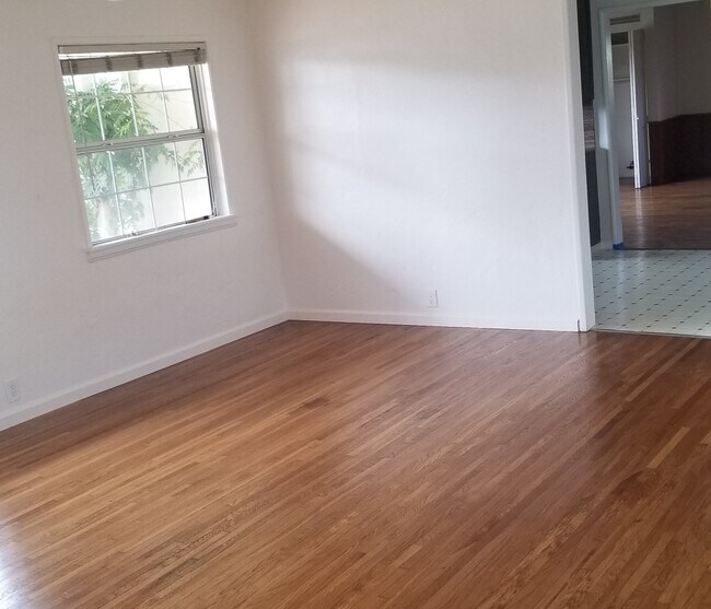 Foto del edificio - 2121 240th St
