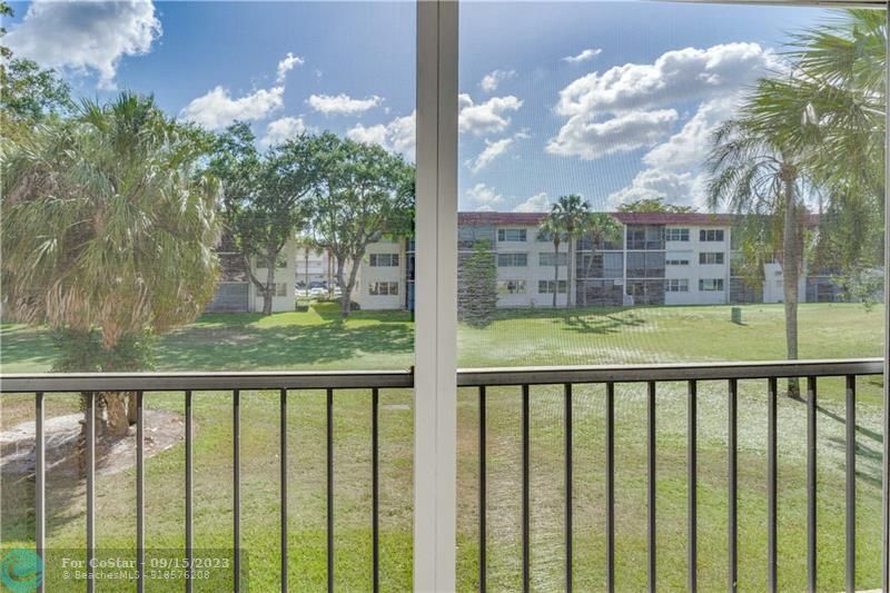 8962 S Hollybrook Blvd Unit 206, Pembroke Pines, FL 33025 Condo for