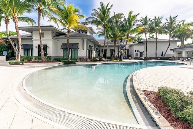 Foto del edificio - The Hamptons at Palm Beach Gardens Apartments