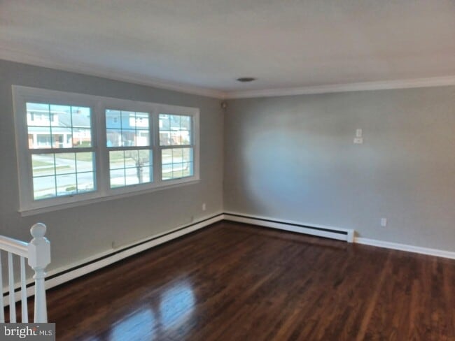 Building Photo - 36 Windflower Dr