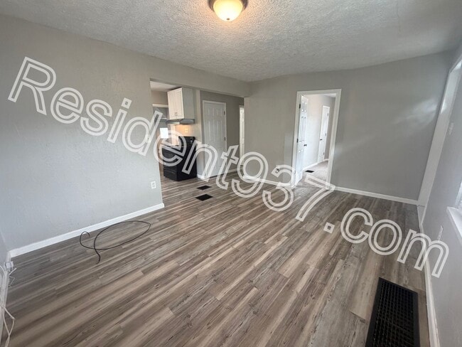 Building Photo - 1641 Horlacher Ave