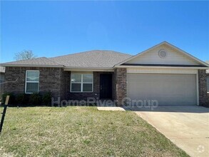 Building Photo - 1504 Sandstone Dr