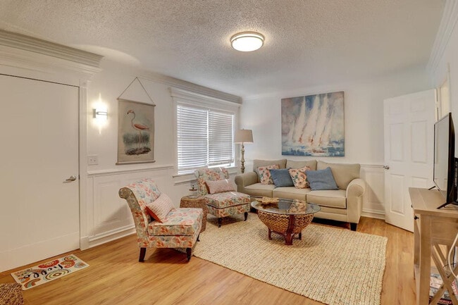 Building Photo - 400 William Hilton Pkwy