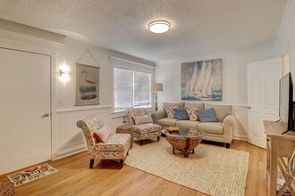 Building Photo - 400 William Hilton Pkwy