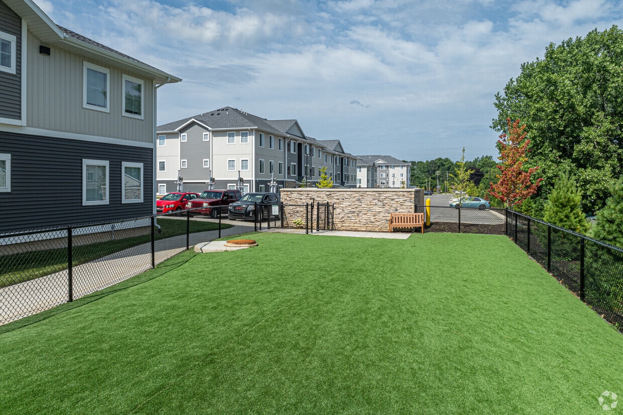 HoM Flats at Maynard 526 Maynard Ave NW Grand Rapids, MI 49504