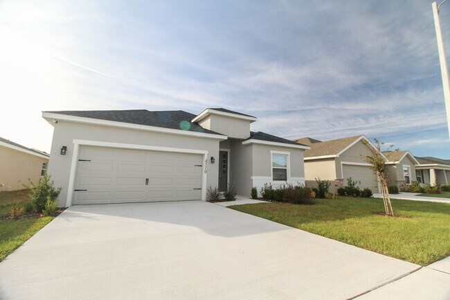 Building Photo - 4510 Rapallo Avenue Winter Haven FL 33884 - Available NOW!