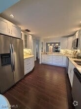 Building Photo - 9646 Halyards Ct
