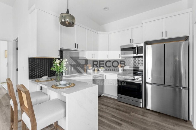 Foto del edificio - 2722 Nye St