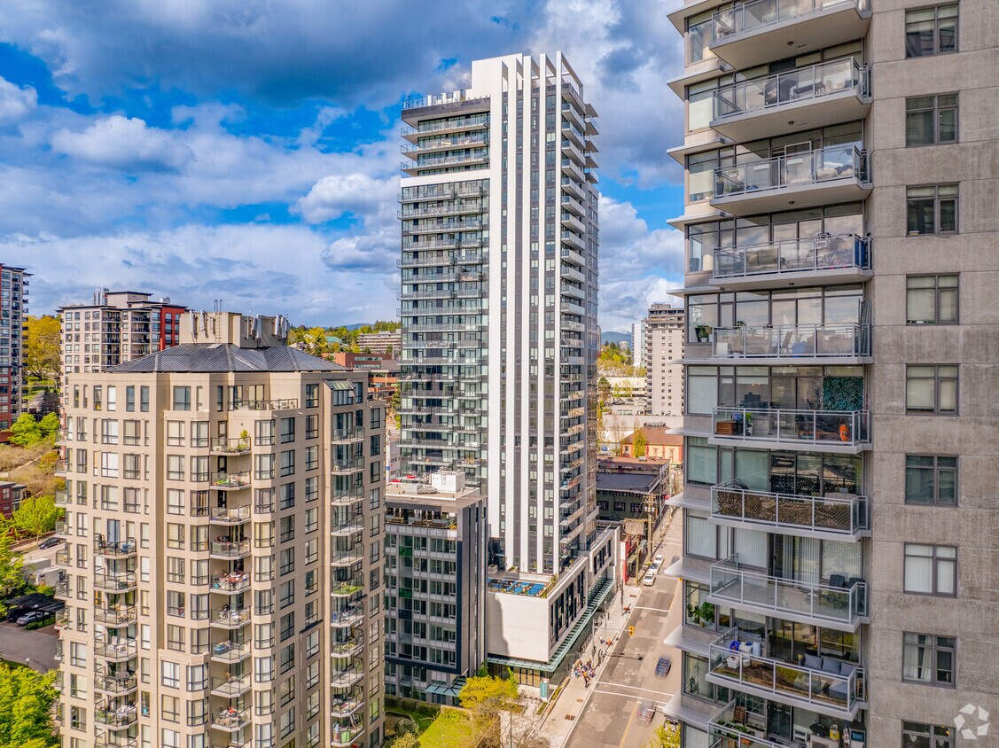 Ovation Apartments 813823 Carnarvon St New Westminster, BC