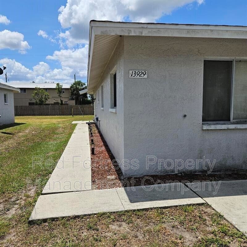 Primary Photo - 13929 First Street