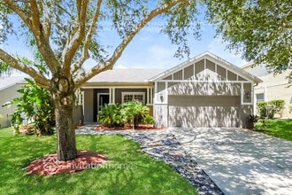 Building Photo - 920 White Oak Way