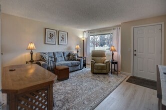 Building Photo - 1206 E Heroy Ave