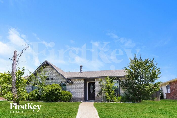 Foto principal - 8910 Miami Dr