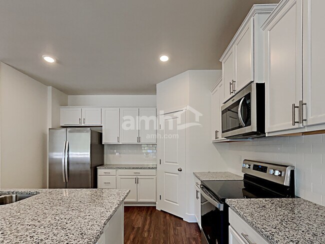 Foto del edificio - 12405 83rd Ave E