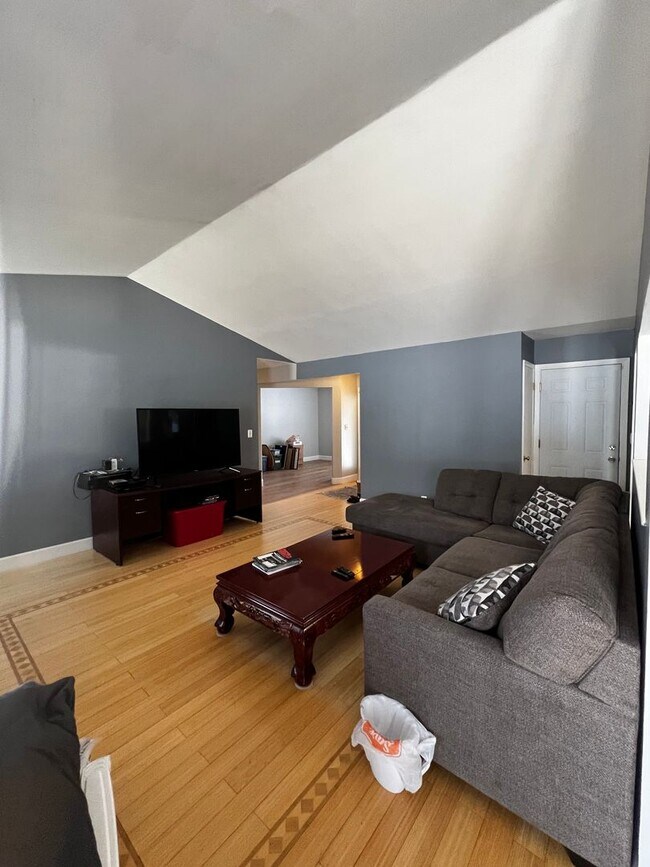 Foto del edificio - 2520 Keystone Ave