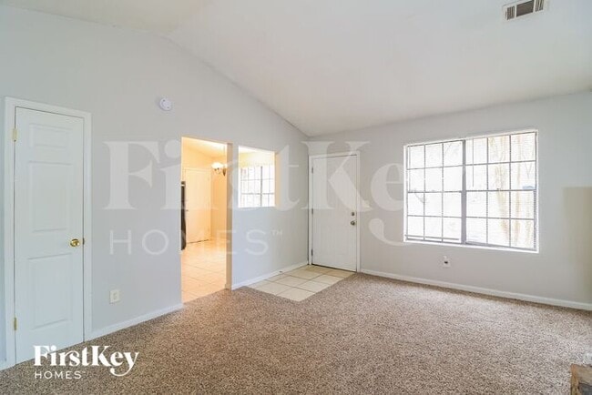 Building Photo - 6168 Creekford Dr