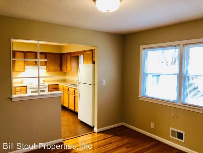 Building Photo - 3 br, 2 bath House - 4005 Moray Court