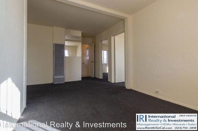 Building Photo - 9327 Zamora Ave