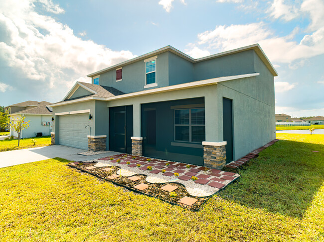 Building Photo - 218 Zircon Rd