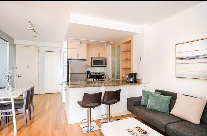 Foto principal - 2 bedroom in NEW YORK NY 10005