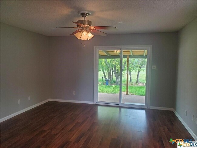 Foto del edificio - 1217 Craig St
