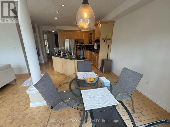 Photo du bâtiment - 770 Brandenburg Blvd