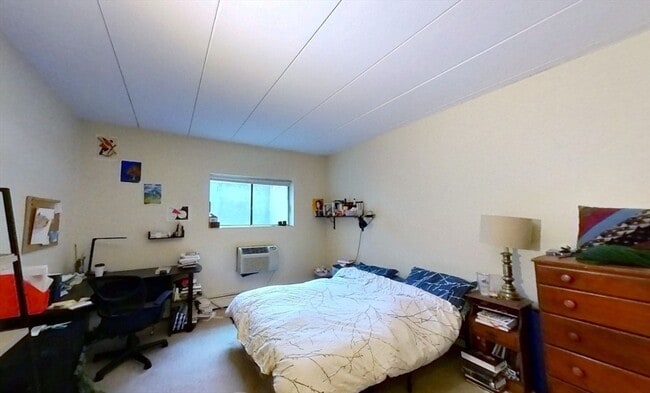Building Photo - 24 Highland Ave