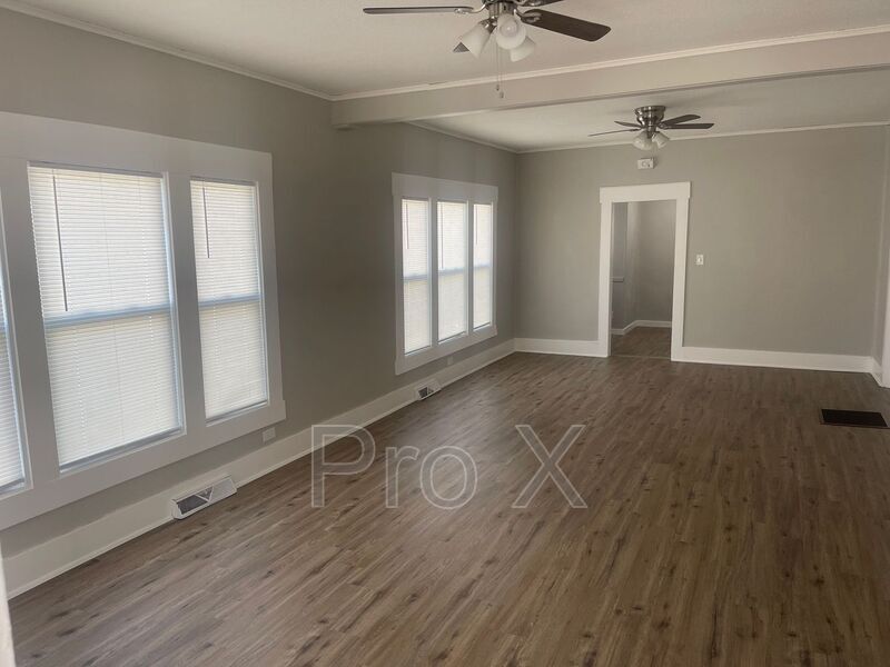 1410 N Broadway, Pittsburg, KS 66762 House Rental in Pittsburg, KS