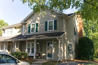Building Photo - 2747 Tiergarten Ln