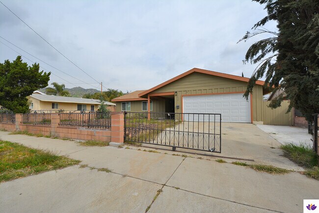Building Photo - 7630 Delia Ave