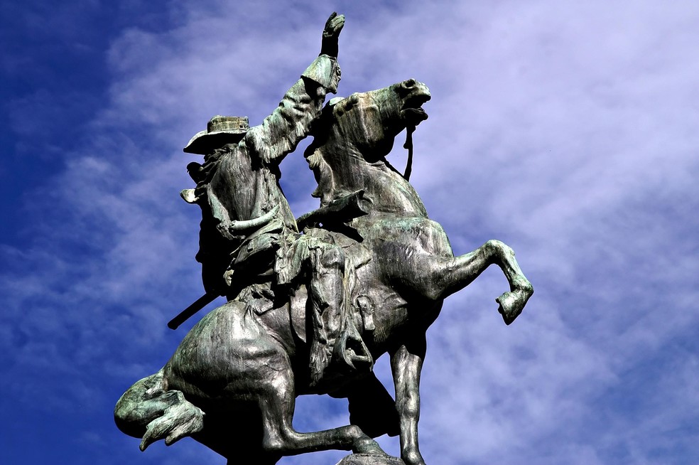 Kit Carson atop the Pioneer Monument