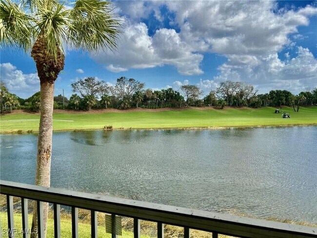 Foto del edificio - 2290 Carrington Ct