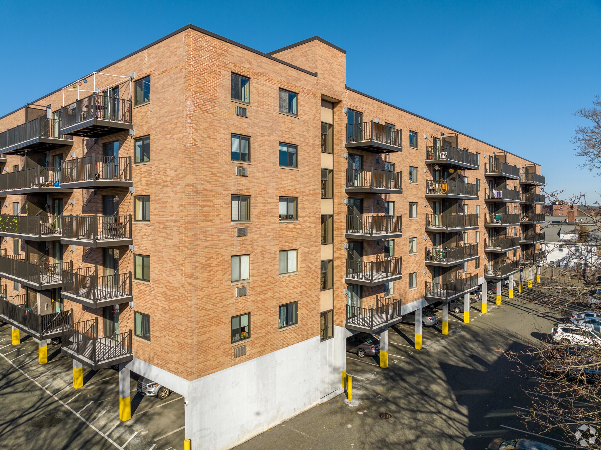 The Brentwood Apartments