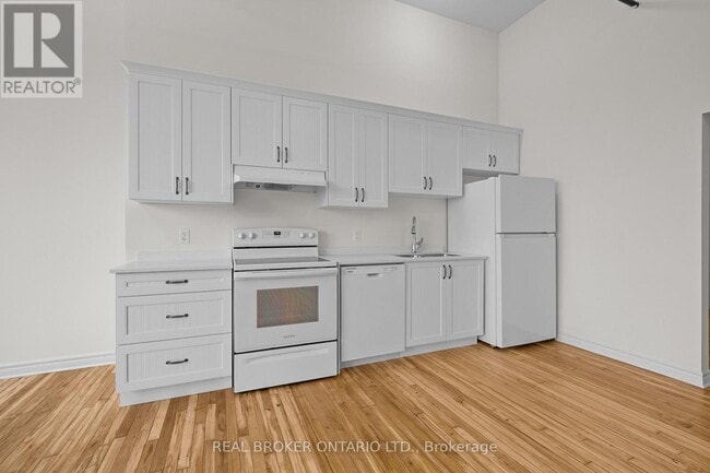 Photo du bâtiment - 150 Mill St