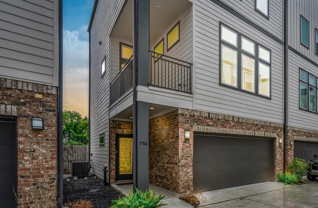 Foto principal - 756 W Donovan St