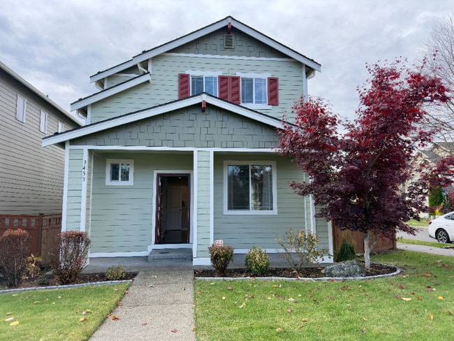 Building Photo - 3453 Juno St NE