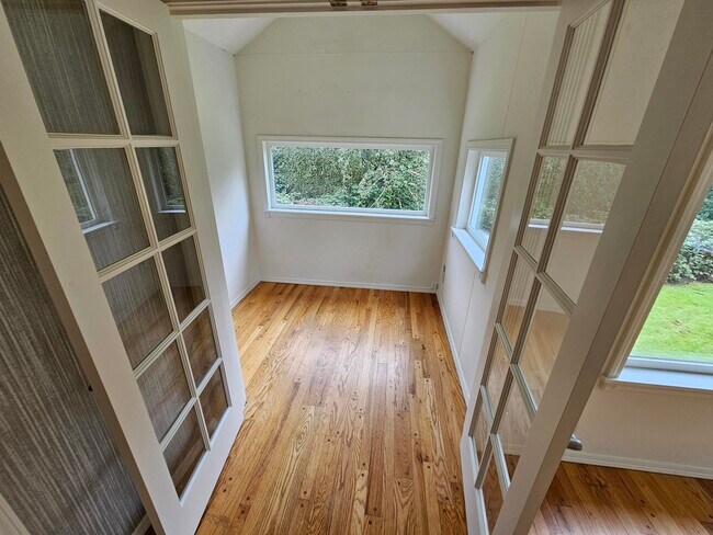 Foto del edificio - 32311 SE 48th St