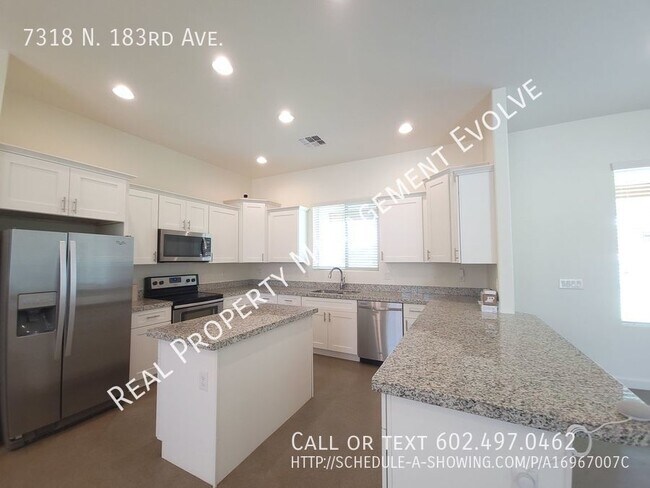 Foto del edificio - Come tour today!